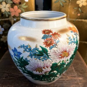 Kutani Ware Hand-Painted Floral Jar